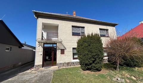 Kaufen Einfamilienhaus, Einfamilienhaus, hlavna, Topoľčany, Slowakei