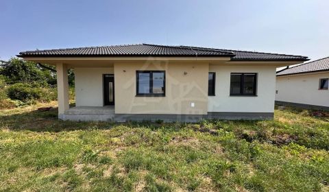 Kaufen Einfamilienhaus, Einfamilienhaus, Komárno, Slowakei