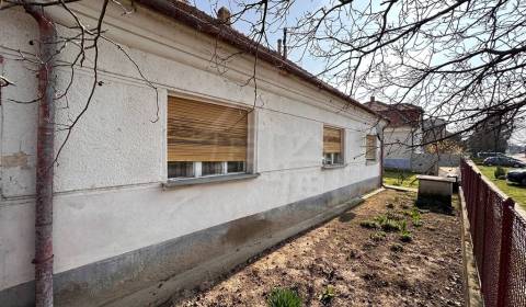 Kaufen Einfamilienhaus, Einfamilienhaus, Nové Zámky, Slowakei