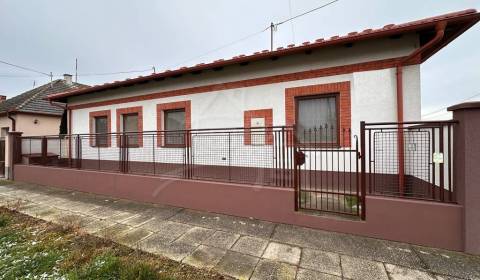 Kaufen Einfamilienhaus, Einfamilienhaus, Komárno, Slowakei