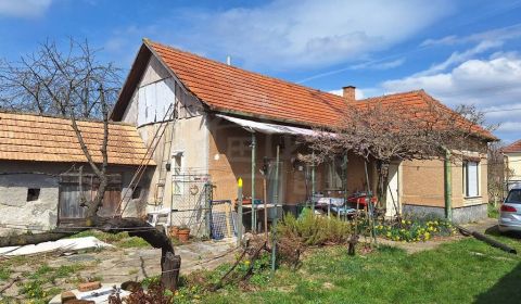 Kaufen Einfamilienhaus, Einfamilienhaus, Komárno, Slowakei