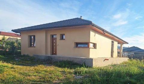 Kaufen Einfamilienhaus, Einfamilienhaus, Nitra, Slowakei