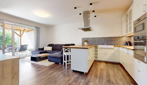 Kaufen 4-Zimmer-Wohnung, 4-Zimmer-Wohnung, Alžbetínska, Senec, Slowake