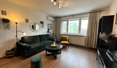 Mieten 3-Zimmer-Wohnung, 3-Zimmer-Wohnung, Bulíkova, Bratislava - Petr