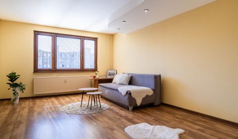 Kaufen 4-Zimmer-Wohnung, 4-Zimmer-Wohnung, Varšavská, Košice - Sídlisk
