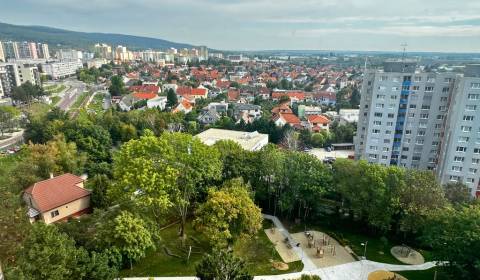 Kaufen 3-Zimmer-Wohnung, 3-Zimmer-Wohnung, Kadnárova, Bratislava - Rač