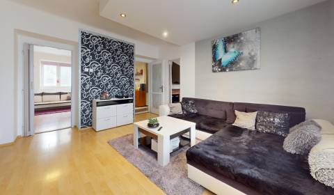 Kaufen 3-Zimmer-Wohnung, 3-Zimmer-Wohnung, Budovateľská, Komárno, Slow