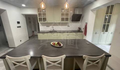 Kaufen Einfamilienhaus, Einfamilienhaus, Nitra, Slowakei