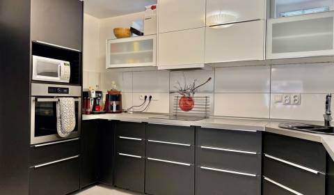 Kaufen Einfamilienhaus, Einfamilienhaus, Nové Zámky, Slowakei