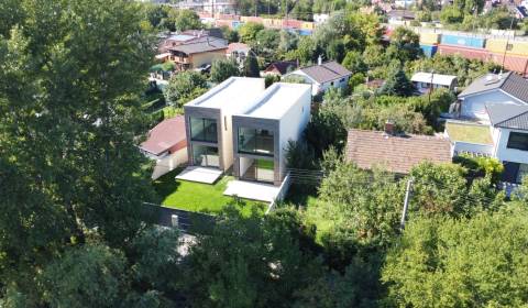 Kaufen Einfamilienhaus, Einfamilienhaus, Vajnory, Bratislava - Vajnory