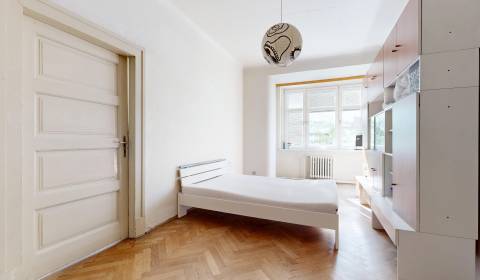 Kaufen 4-Zimmer-Wohnung, 4-Zimmer-Wohnung, Dostojevského rad, Bratisla