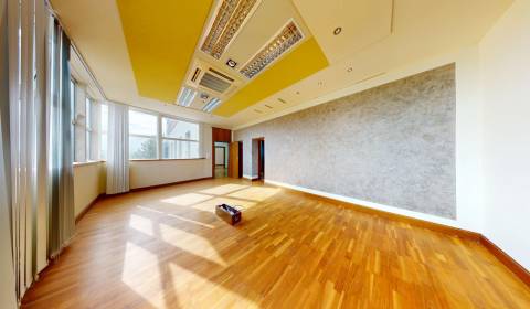 Mieten 4-Zimmer-Wohnung, 4-Zimmer-Wohnung, Vajnorská, Bratislava - Nov