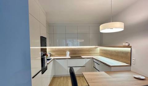 Mieten 2-Zimmer-Wohnung, 2-Zimmer-Wohnung, Košická, Bratislava - Ružin