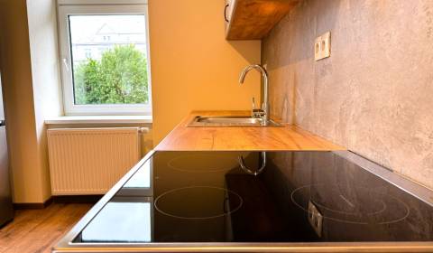 Mieten 2-Zimmer-Wohnung, 2-Zimmer-Wohnung, Bajzova, Košice - Staré Mes