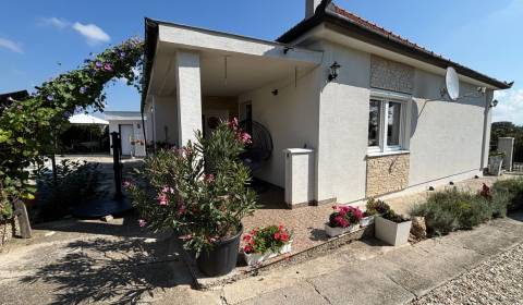 Kaufen Einfamilienhaus, Einfamilienhaus, Hlohovská cesta, Topoľčany, S