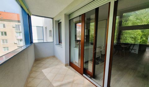 Kaufen 3-Zimmer-Wohnung, 3-Zimmer-Wohnung, Kováčska, Bratislava - Nové