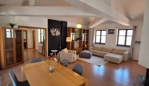 Mieten 2-Zimmer-Wohnung, 2-Zimmer-Wohnung, Laurinská, Bratislava - Sta