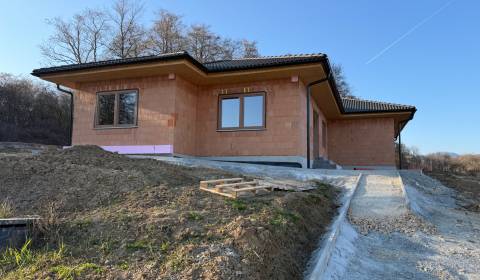 Kaufen Einfamilienhaus, Einfamilienhaus, Topoľčany, Slowakei