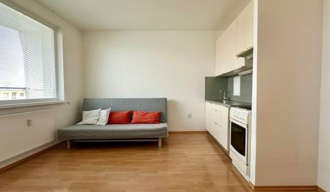 Kaufen 2-Zimmer-Wohnung, 2-Zimmer-Wohnung, Blagoevova, Bratislava - Pe