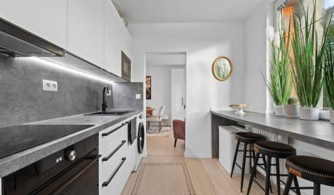 Kaufen 4-Zimmer-Wohnung, 4-Zimmer-Wohnung, Bieloruská, Bratislava - Po