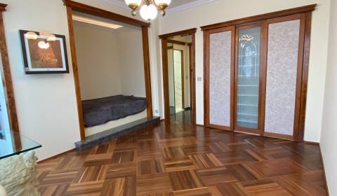 Mieten 1-Zimmer-Wohnung, 1-Zimmer-Wohnung, Bratislava - Staré Mesto, S