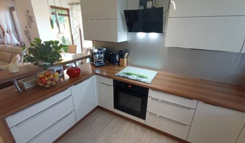 Kaufen Einfamilienhaus, Einfamilienhaus, Nitra, Slowakei