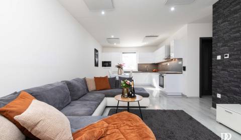 Kaufen Einfamilienhaus, Einfamilienhaus, Šipošovské Kračany, Dunajská 