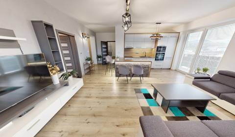 Kaufen 3-Zimmer-Wohnung, 3-Zimmer-Wohnung, Námestie Iglovia, Spišská N