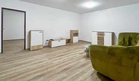 Mieten 2-Zimmer-Wohnung, 2-Zimmer-Wohnung, Bratislavská, Pezinok, Slow