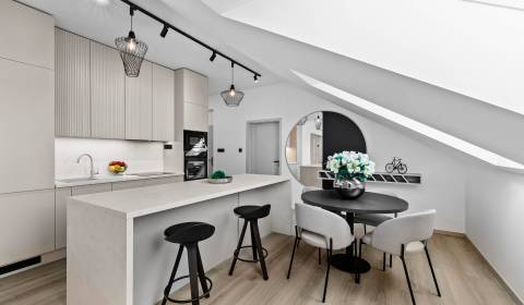 Mieten 4-Zimmer-Wohnung, 4-Zimmer-Wohnung, Trnavská cesta, Bratislava 