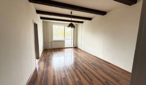 Kaufen 3-Zimmer-Wohnung, 3-Zimmer-Wohnung, P.O. Hviezdoslava, Topoľčan