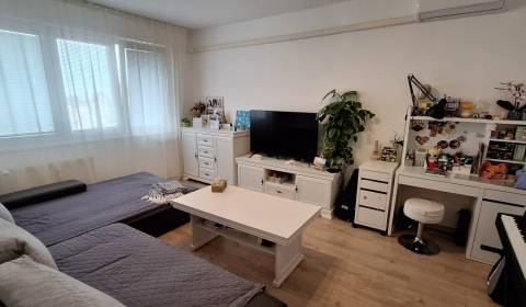 Kaufen 2-Zimmer-Wohnung, 2-Zimmer-Wohnung, Komárno, Slowakei