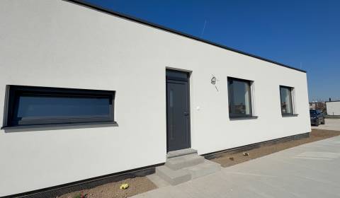 Kaufen Einfamilienhaus, Einfamilienhaus, Topoľčany, Slowakei