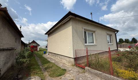 Kaufen Einfamilienhaus, Einfamilienhaus, Topoľčany, Slowakei