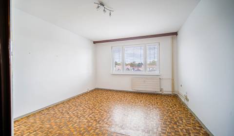 Kaufen 3-Zimmer-Wohnung, 3-Zimmer-Wohnung, Komenského, Pezinok, Slowak