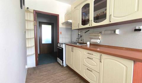 Kaufen 3-Zimmer-Wohnung, 3-Zimmer-Wohnung, 5 Apríla, Bánovce nad Bebra