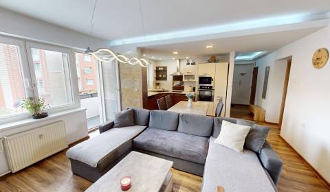 Kaufen 3-Zimmer-Wohnung, 3-Zimmer-Wohnung, M.R.Štefánika, Partizánske,