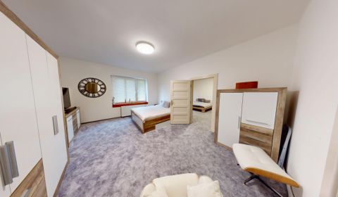 Kaufen 3-Zimmer-Wohnung, 3-Zimmer-Wohnung, Kuzmányho, Piešťany, Slowak