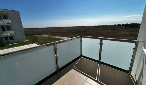 Kaufen 3-Zimmer-Wohnung, 3-Zimmer-Wohnung, Šamot, Dunajská Streda, Slo