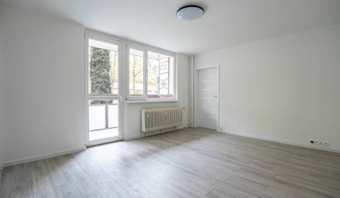 Kaufen 4-Zimmer-Wohnung, 4-Zimmer-Wohnung, K. Šmidkeho, Trenčín, Slowa