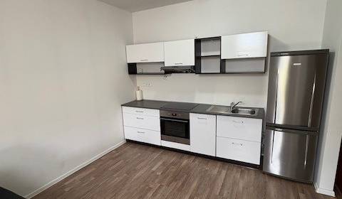 Mieten 2-Zimmer-Wohnung, 2-Zimmer-Wohnung, Trenčín, Slowakei