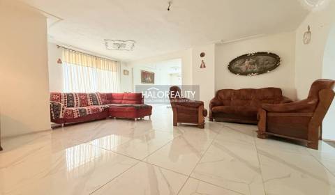 Kaufen Einfamilienhaus, Levice, Slowakei