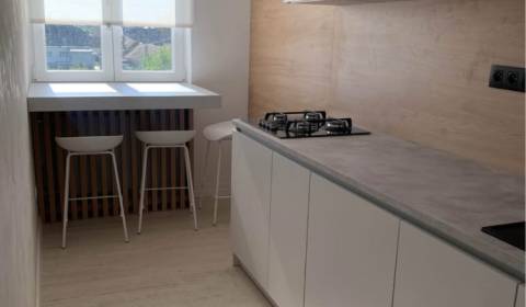 Mieten 3-Zimmer-Wohnung, 3-Zimmer-Wohnung, L. Novomeského, Pezinok, Sl