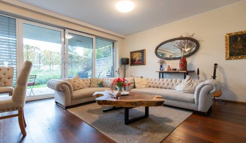 Mieten 3-Zimmer-Wohnung, 3-Zimmer-Wohnung, Mudroňova, Bratislava - Sta