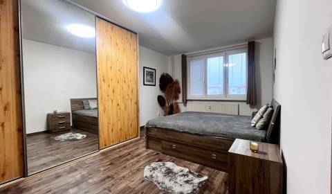 Kaufen 3-Zimmer-Wohnung, 3-Zimmer-Wohnung, Pezinok, Slowakei