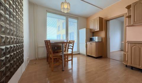 Kaufen 3-Zimmer-Wohnung, 3-Zimmer-Wohnung, Levice, Slowakei