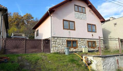 Kaufen Einfamilienhaus, Einfamilienhaus, Žiar nad Hronom, Slowakei