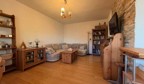 Kaufen 2-Zimmer-Wohnung, 2-Zimmer-Wohnung, Astrová, Bratislava - Ružin