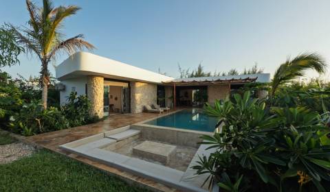 LUXURY 2-BEDROOM VILLA IN PAJE