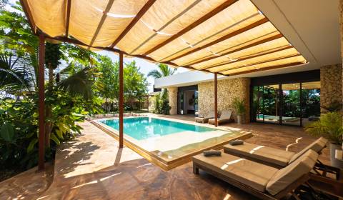 LUXURY 2-BEDROOM VILLA IN PAJE
